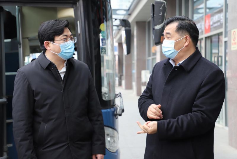市委常委、武進區(qū)委書記喬俊杰督查武進汽車站春運及疫情防控工作
